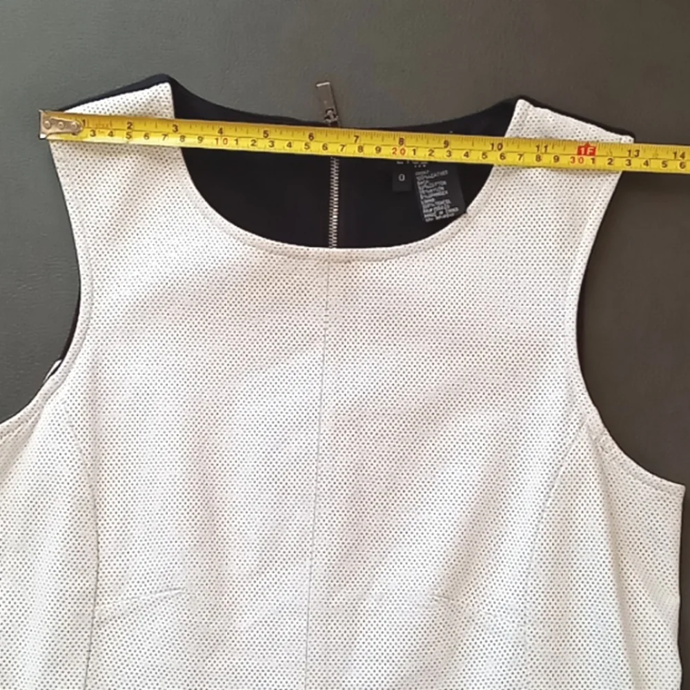 Etcetera Genuine Leather Polyester Top - Picture 12 of 12